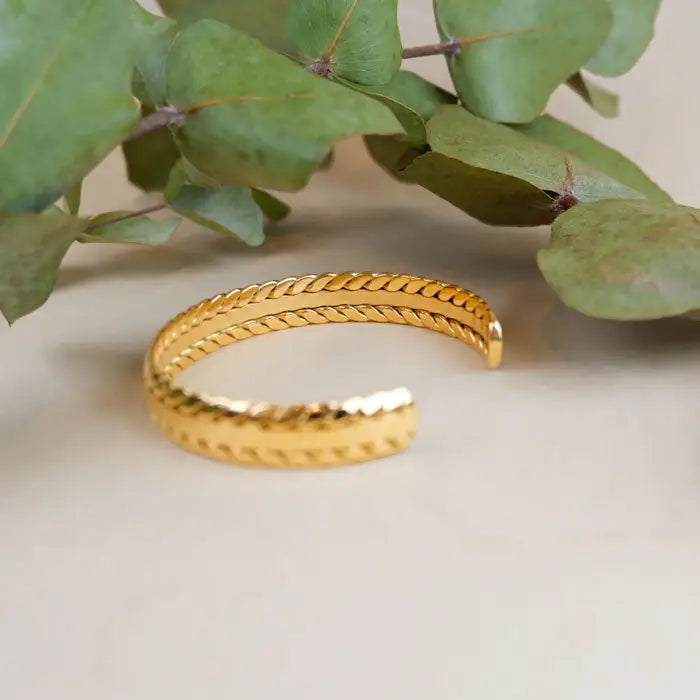 Armreif mit Flecht Muster-Angélique-Elegant Zeitlos