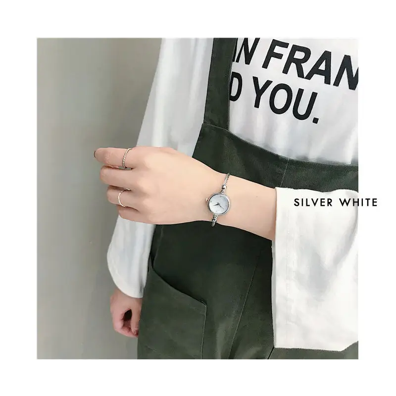 außergewöhnliche Sternen Armreif Uhr Damenuhr elegant Silber