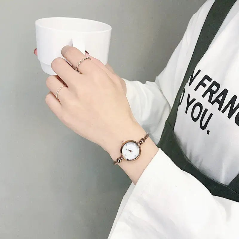 außergewöhnliche Sternen Armreif Uhr Damenuhr elegant Silber