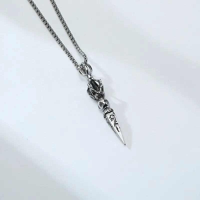 Dolch Anhänger mit einer Edelstahl Halskette - Schutz