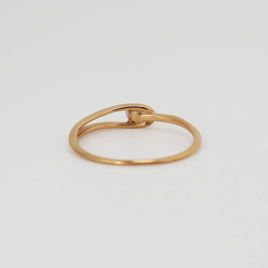 Feiner Perlenring Damen-dünner Ring in Goldoptik mit Perle-dünner Damenring mit weißer perle-Ring mit Perle-Perlenring Damen-Ring vergoldet Damen-zarter Perlenring-Shelago Schmuck