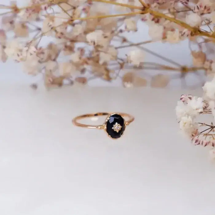 Jetzt den eleganten Ring mit Achat entdecken! SHELAGO SCHMUCK