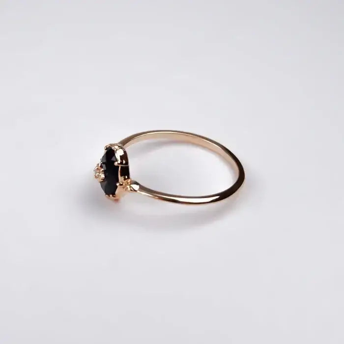 Jetzt den eleganten Ring mit Achat entdecken! SHELAGO SCHMUCK