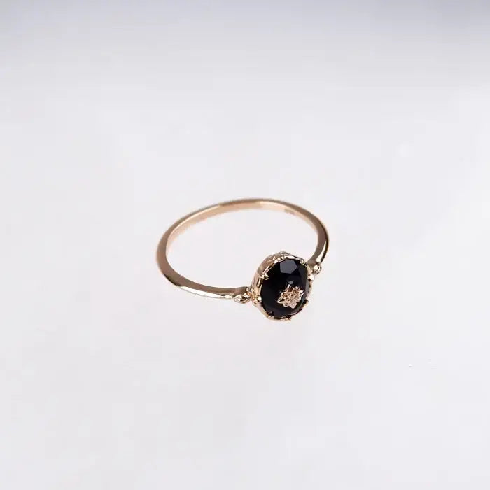 Jetzt den eleganten Ring mit Achat entdecken! SHELAGO SCHMUCK