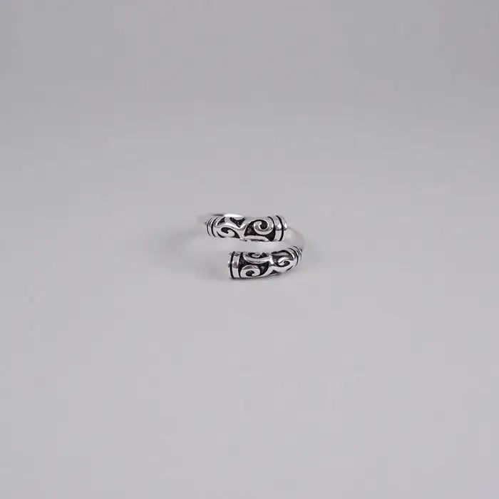 Jetzt kraftvolle Wikinger Ringe bei SHELAGO entdecken!