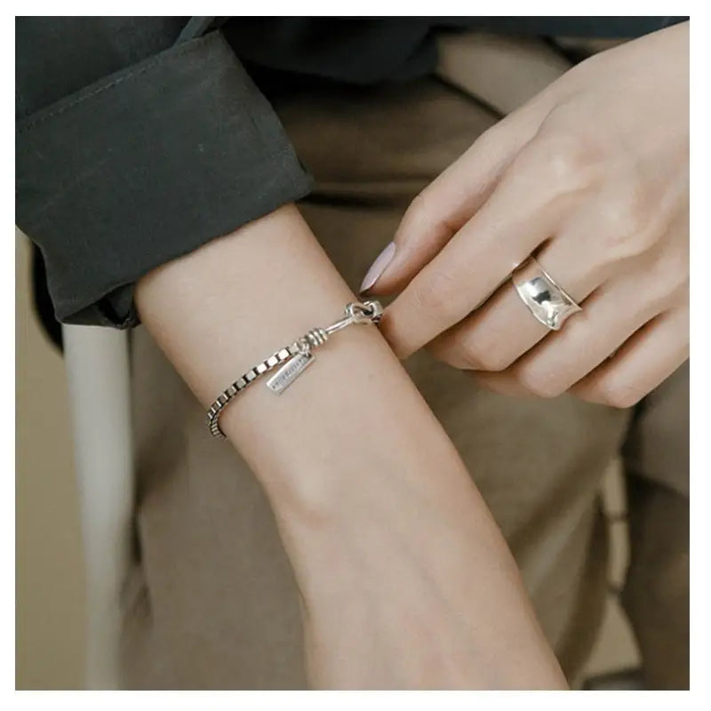 Glücksbringer Arm Kette-minimalistisch glänzend dezent