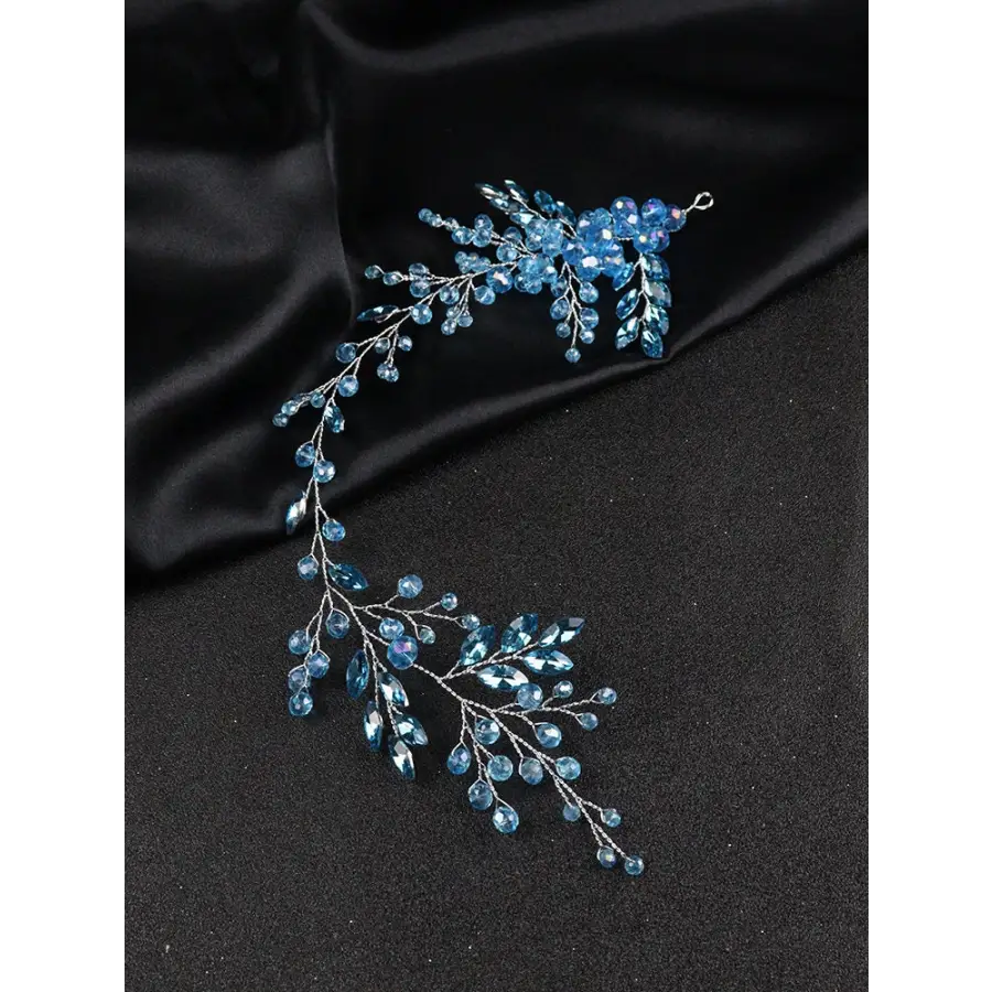 Haarranke mit blau leuchtenden Perlen und Strass-für