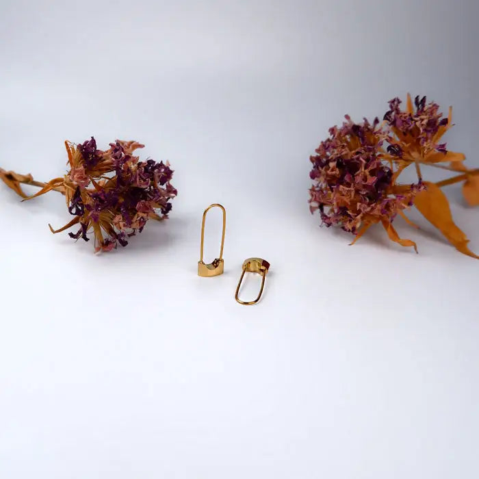 hängende Creolen-Aurelia-außergewöhnliche