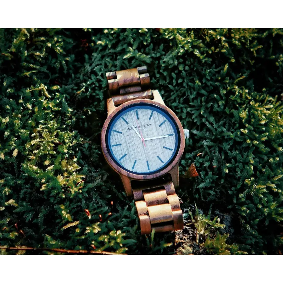 Holz Armbanduhr für Herren - Holzschmuck - hell braun -