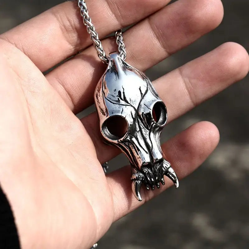 Kettenanhänger mit Edelstahl Kette - Massiver Tierschädel