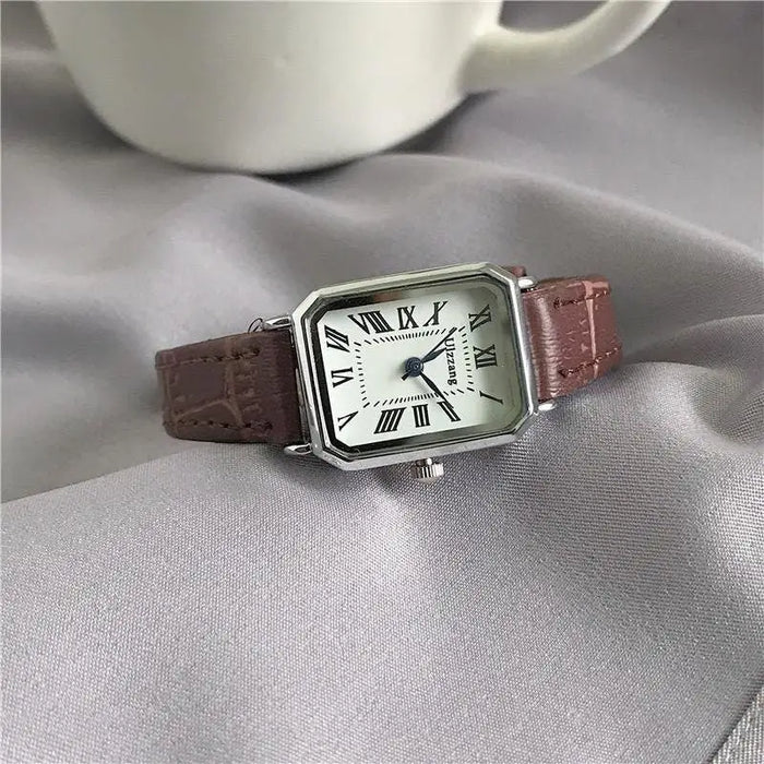 kleine Armbanduhr Damen-Uhr Vintage Stil-kleine