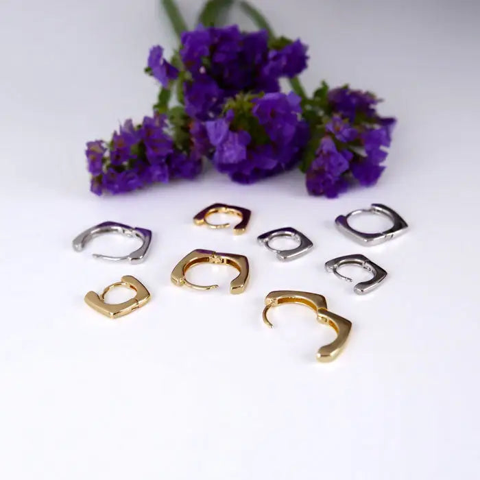 kleine minimalistische Creolen-Ohrringe für den Alltag-mini