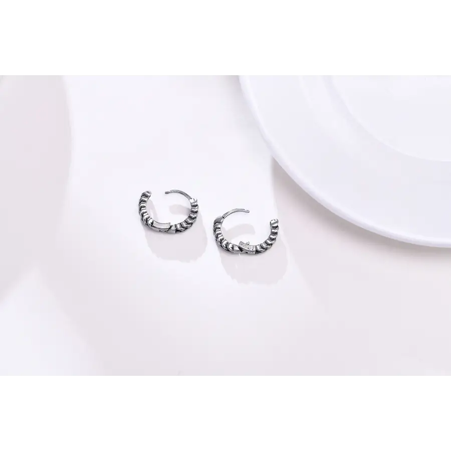 Gothik Punk Zacken Creolen-Ohrringe als Piercingschmuck in