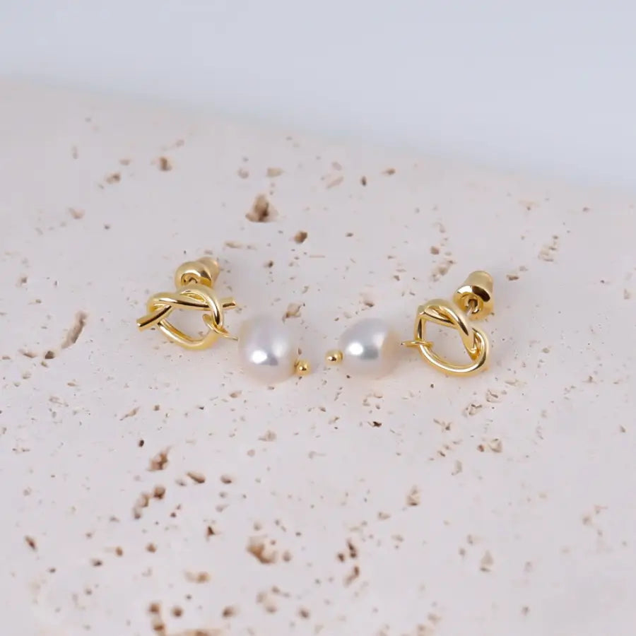 Knoten Ohrstecker mit Perle - Ohrringe