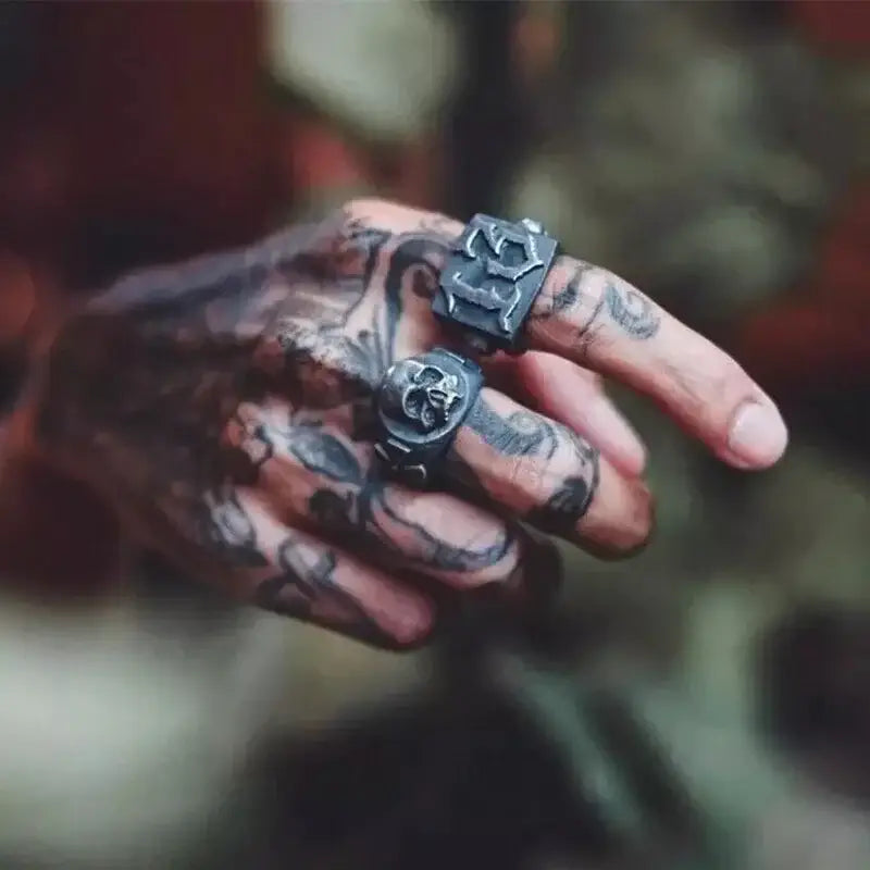 Lucky 13 Ring-Edelstahl Fingerring-Glück 13 Ring-Unisex Punk Schmuck-Biker Totenkopf-Männer Massiv-Geschenkidee Herren-Heavy Metall-Geschenk-shelago eu schmuck-lucky 13