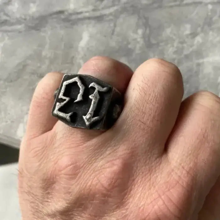 Lucky 13 Ring-Edelstahl Fingerring-Glück 13 Ring-Unisex Punk Schmuck-Biker Totenkopf-Männer Massiv-Geschenkidee Herren-Heavy Metall-Geschenk-shelago eu schmuck-lucky 13