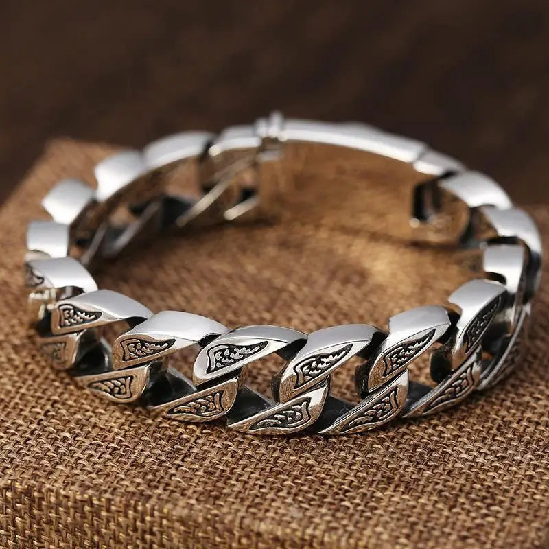 Retro Mantra Glieder Armband als Robuste Unisex Armkette