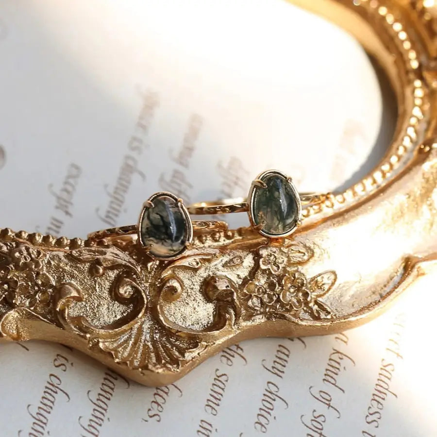 Ring mit Stein-Chiara-Stein Smaragdgrün-feine