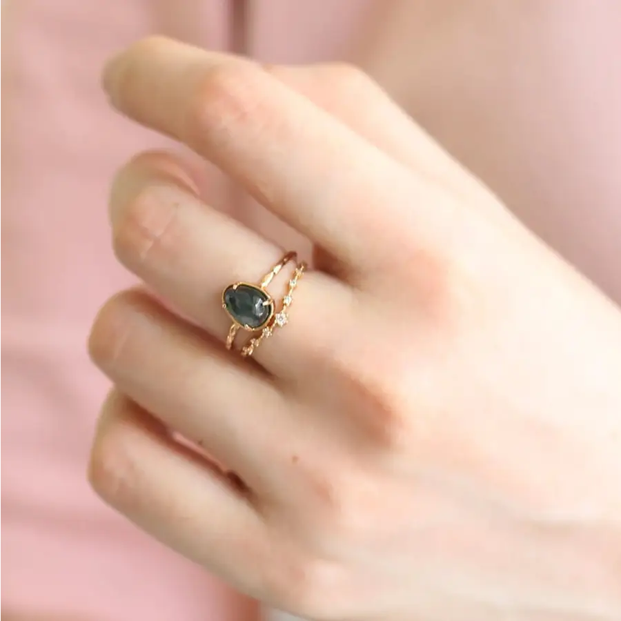 Ring mit Stein-Chiara-Stein Smaragdgrün-feine