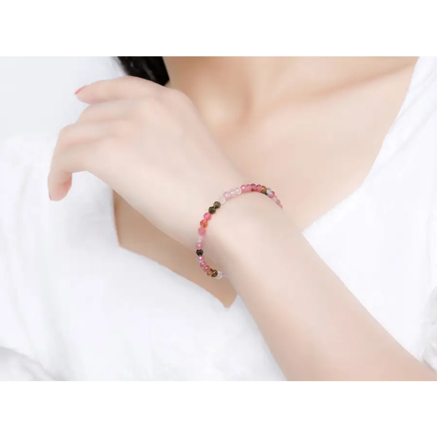 Schönes Armkettchen mit braunen runden Perlen versilbert und