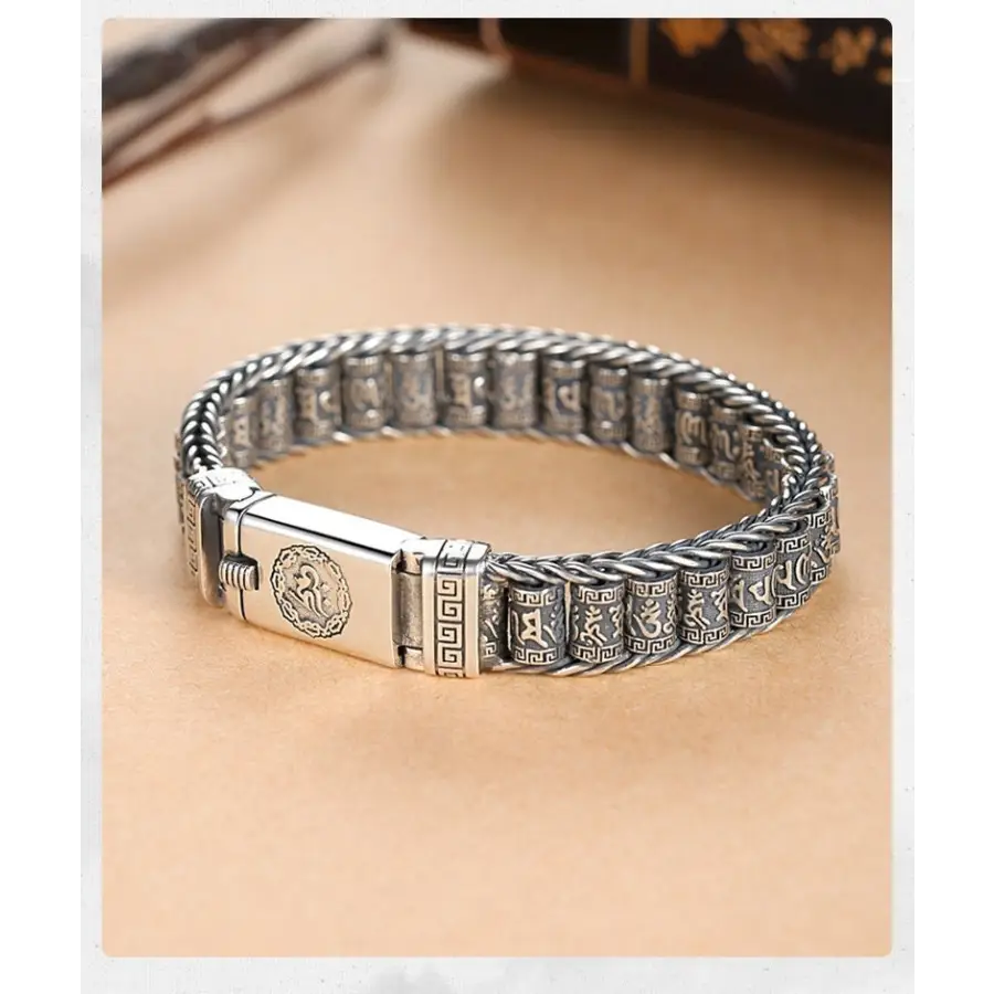 Tibetische Armkette mit Buddhistischen Mustern -