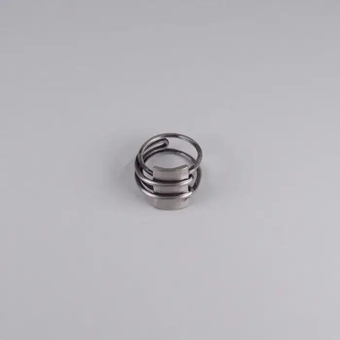 Viking Geometrie Draht Ring-Fingerschmuck als gehämmerter Retro Stil in Klassischem Edelstahl-shelago eu schmuck-silber schmuck-silber ring-viking