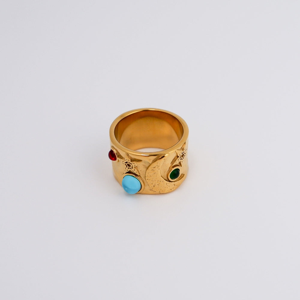 Breiter Boho Mond und Sterne Statement Ring, vergoldet - Breiter Boho Statement Ring vergoldet, Mond und Sterne Motiv - Shelago Schmuck