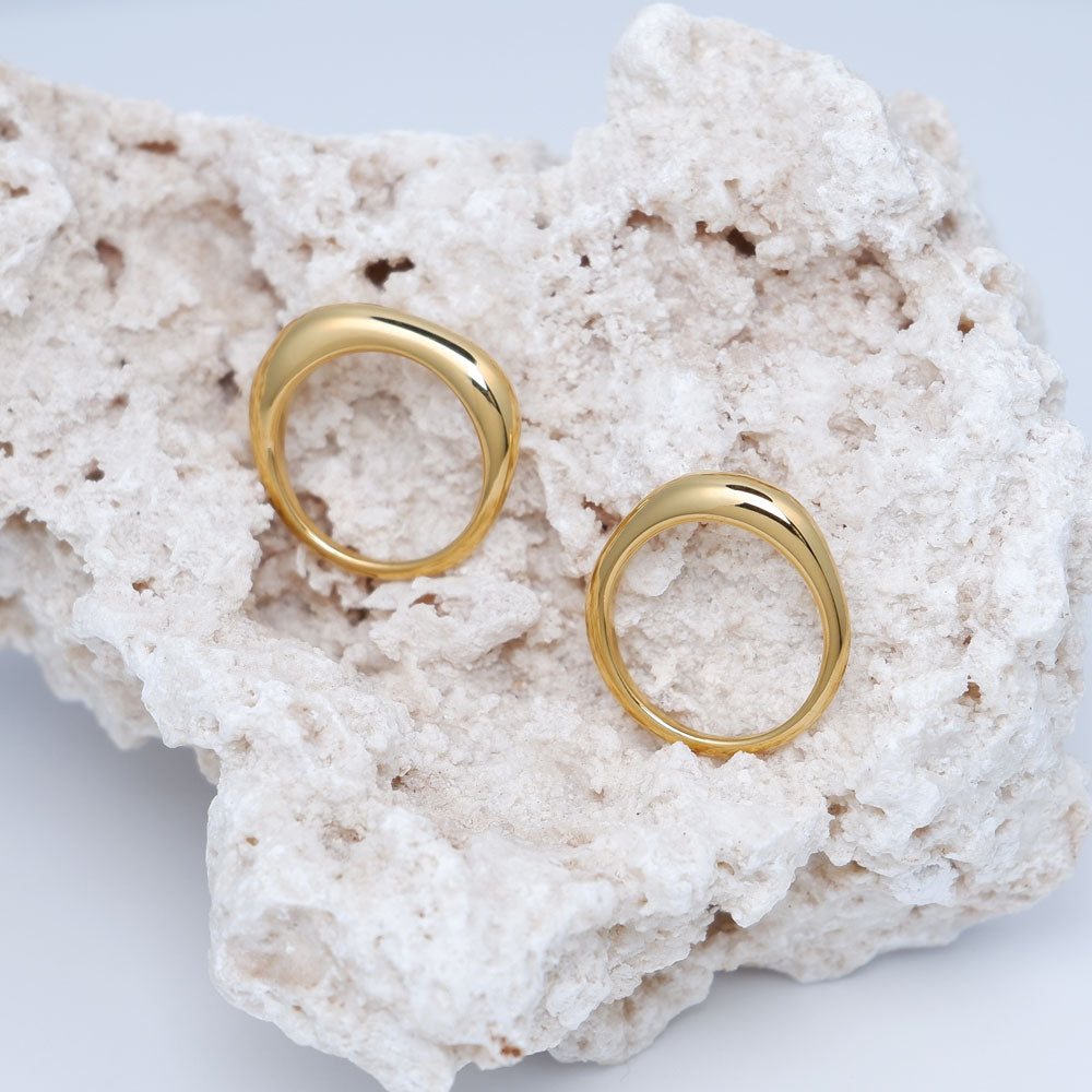 Organischer Statement Ring Gold, Edelstahl vergoldet - Organischer Statement Ring in Gold – moderner Look aus vergoldetem Edelstahl - Shelago Schmuck