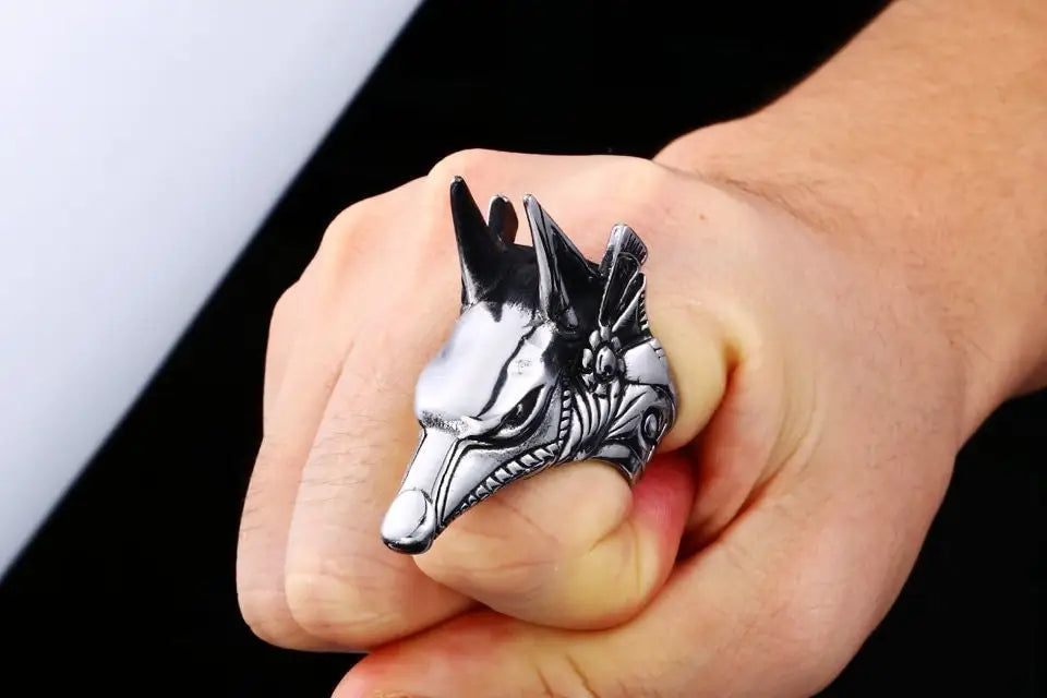 Anubis Gott Ring als Biker Ring in Ägyptischer Mode - Wolf