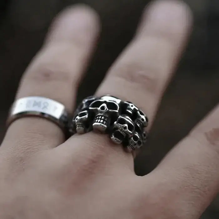 breiter Totenkopf Ring-Biker Ring-Statement Ringe-Schädelring-Dämon Ring-Punk Ringe-Skelettring-Skull ring-Ring Silber-Edelstahl Ring massiv-SHELAGO EU SCHMUCK