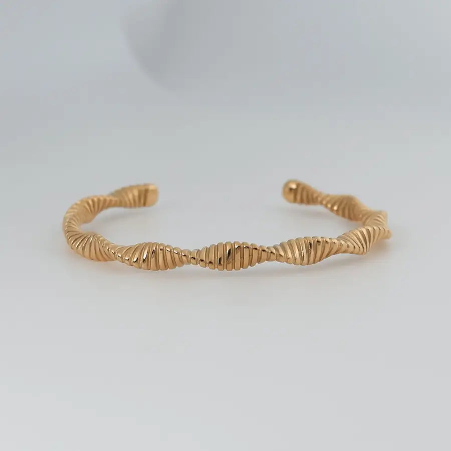 Golden Twist Armreif, Twist Armreif Damen, Edelstahl Armreif Damen, Armreif Gold Damen, Damen Armreif vergoldet, SHELAGO SCHMUCK