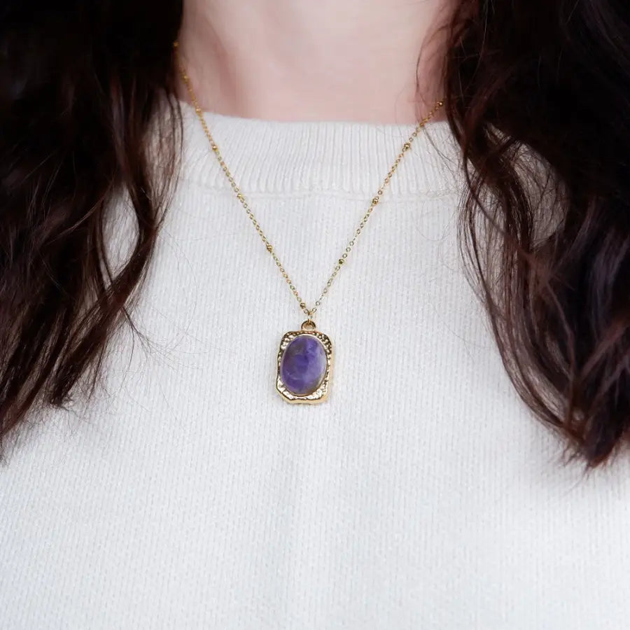 Perlenkette Gold mit Stein Anhänger-Vergoldete Perlenkette-Halskette für Damen-moderne Damenkette-ovaler Stein Anhänger-Geschenk Freundin-Geschenk Mama-SHELAGO SCHMUCK-