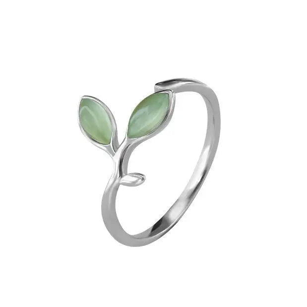 Ring mit kleinem Blatt-minimalistisch fein elegant